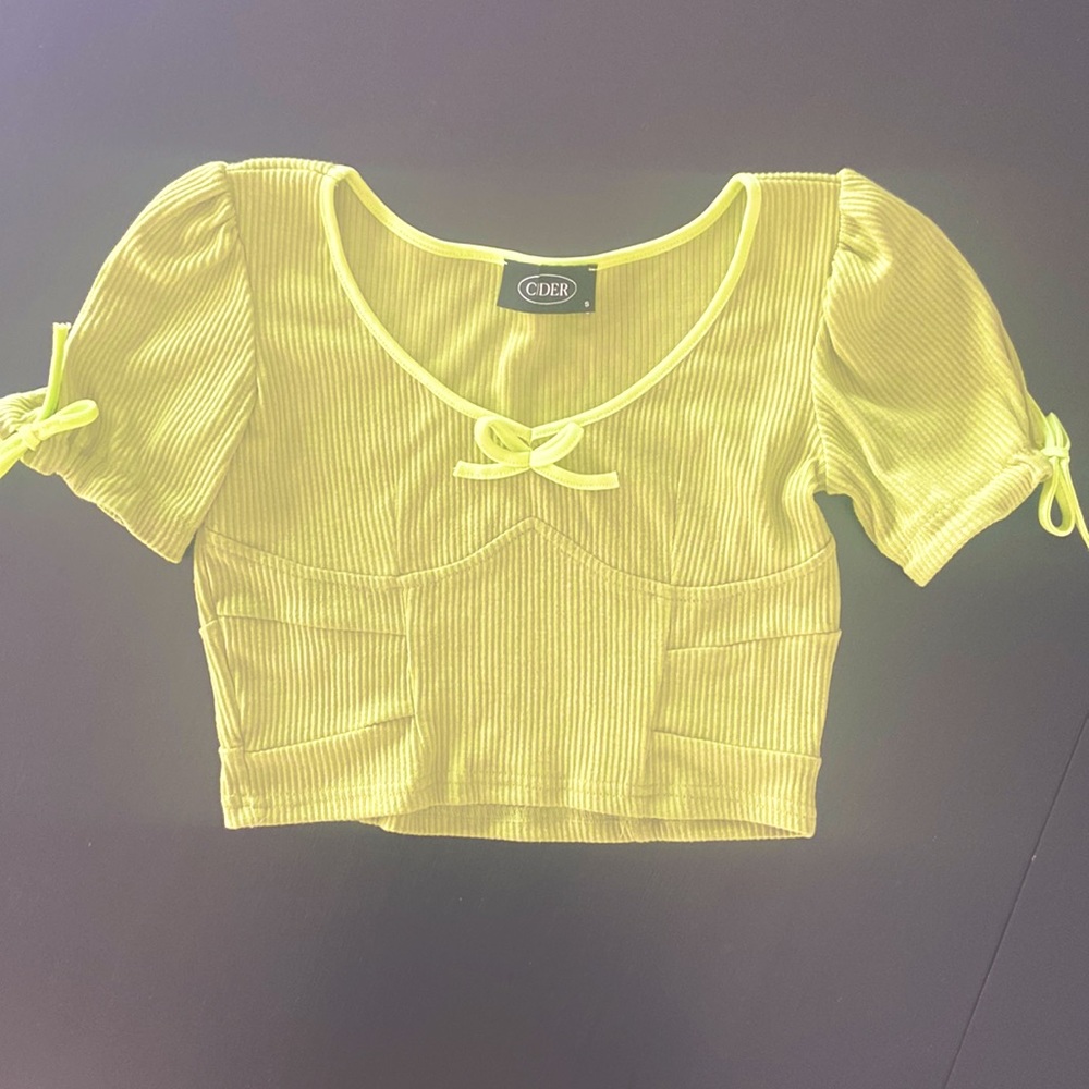Green crop top